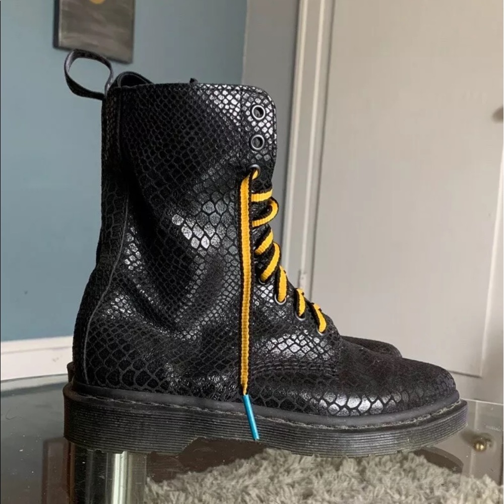 Dr martens Alix womens size 6